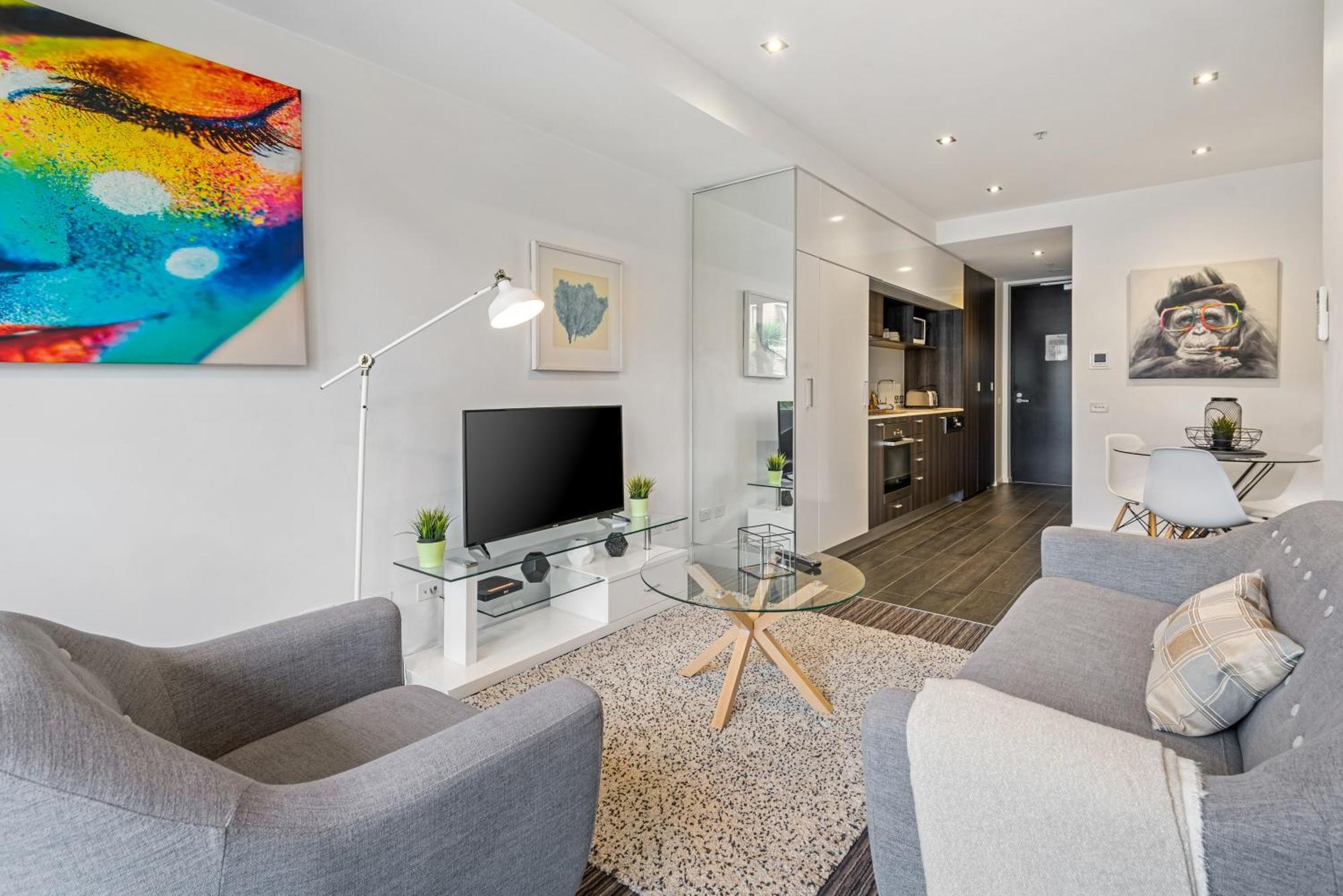 Complete Host Halo Apartments Мелбърн Стая снимка