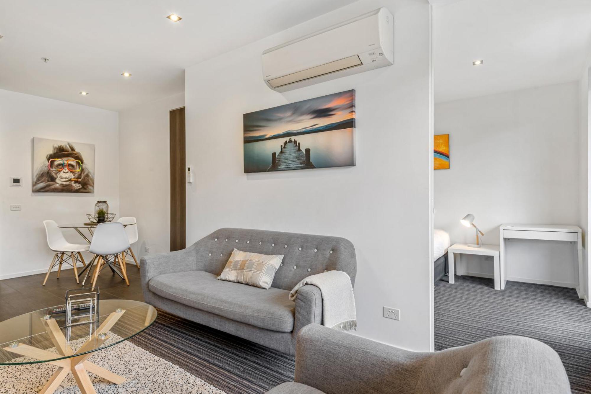 Complete Host Halo Apartments Мелбърн Стая снимка