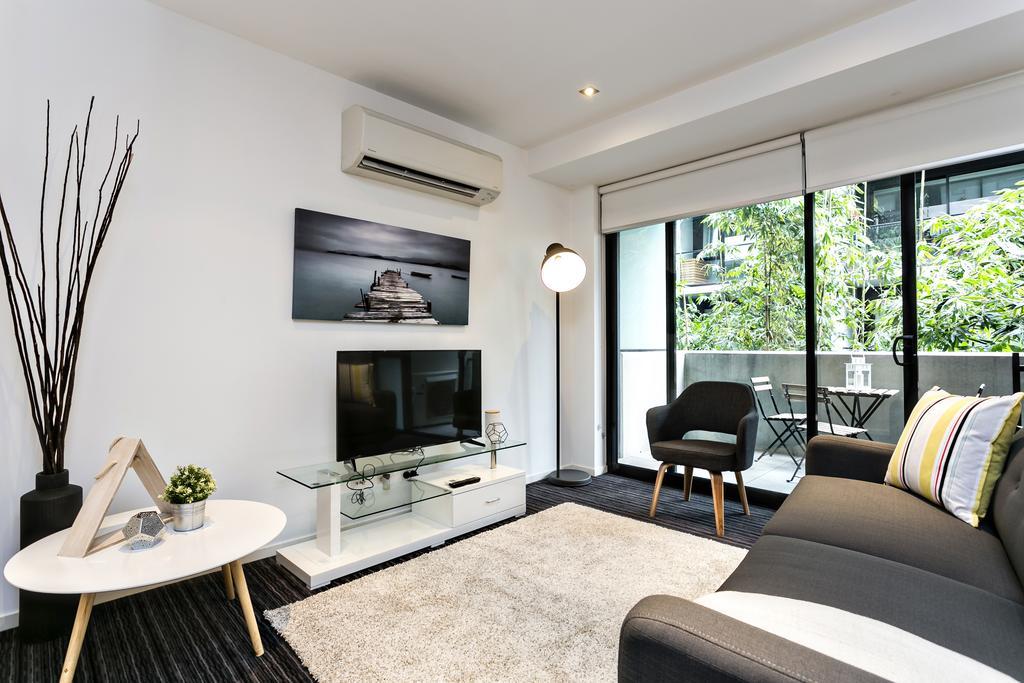 Complete Host Fitzroy St Apartments Мелбърн Стая снимка