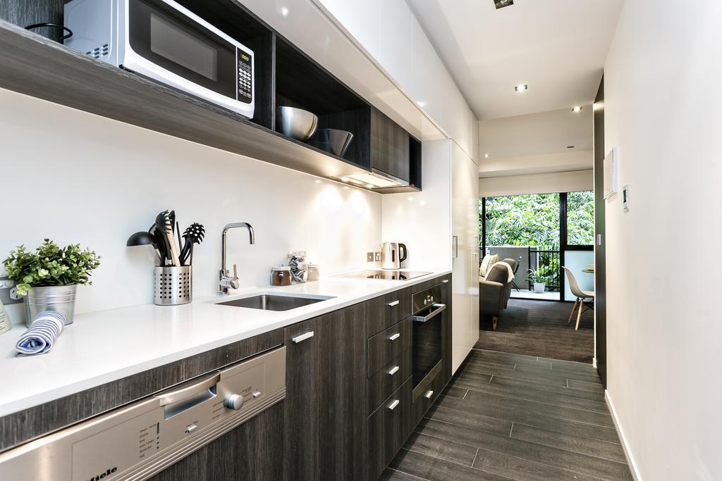 Complete Host Halo Apartments Мелбърн Стая снимка
